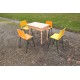 4 Chaises Enfant Vintage Fer et plastic : HG .