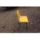 4 Chaises Enfant Vintage Fer et plastic : HG .