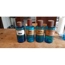 4 Flacons a Pharmacie en Verre Bleu
