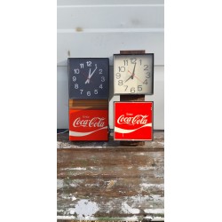 2 Horloges Murales Coca-Cola USA Année 60