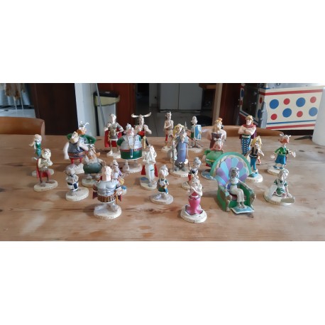 27 Figurines d'Astérix et Obélix Plastoy 2000
