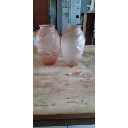 Paire de Vases Art déco en Verre Saumoné signé NS
