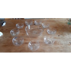 Saladier + 8 Coupes en Cristal