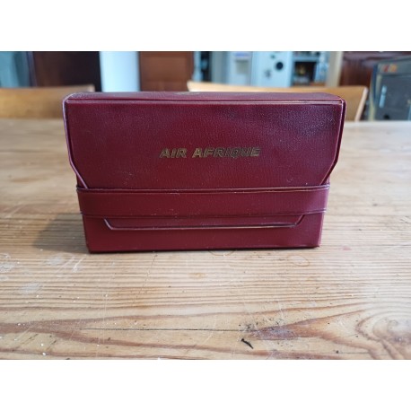 Parfum Air Afrique de Rochas " Moustache "