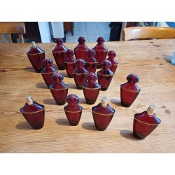 1 Lot de 17 Bouteilles de Parfum Guerlain Samsara