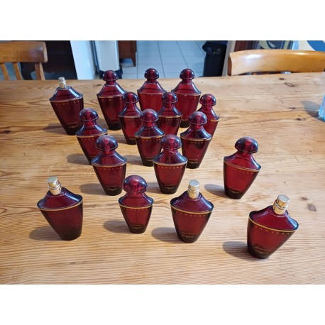 1 Lot de 17 Bouteilles de Parfum Guerlain Samsara