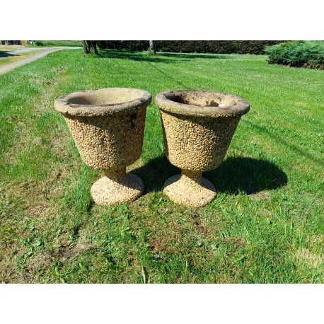 Paire de Vases de Style Médicis en Pierre reconstituées