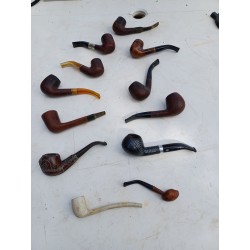 Lot de 12 Pipes Anciennes