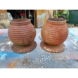 Paire de Vases en Fonte 1900 de Charleville - Mézières