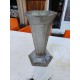 Lot de 8 Vases en Fonte et Aluminium 1900