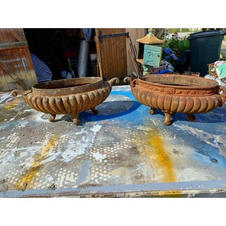 Paire de Jardinières en Fonte 1900 de Faure Style Rocaille