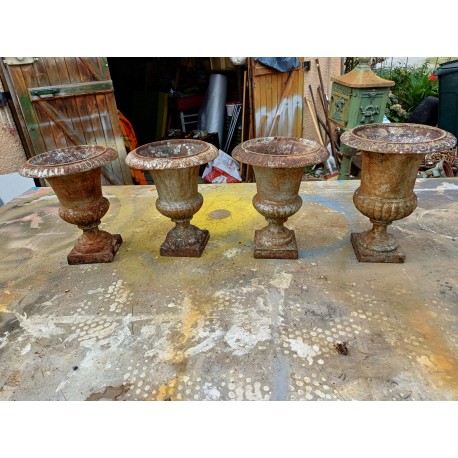 2 Paires de Vases Médicis en Fonte 1900 Charleville- Méziéres