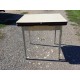 Table Formica Jaune
