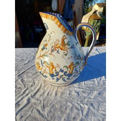 Pichet en Faience de Gien 19 ème