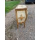 Meuble chevet Ventru en Bois doré + Tablette