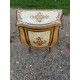 Meuble chevet Ventru en Bois doré + Tablette