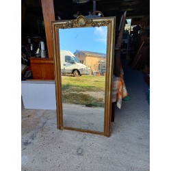 Miroir 19 éme Bois et Stuk doré " Coquille St Jacques "