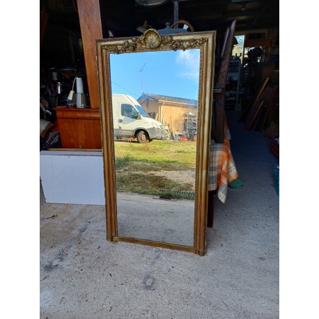 Miroir 19 éme Bois et Stuk doré " Coquille St Jacques "