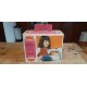Lot de Jouets anciens Barbie , Machine a coudre , Piano