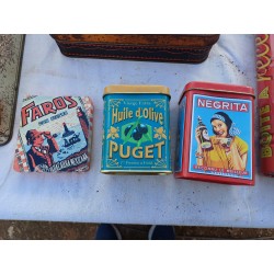 Lot de Boites Anciennes Publicitaires en Tole