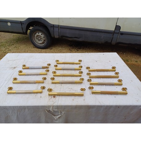 Lot de 17 Barres de Portes en Laiton Art déco