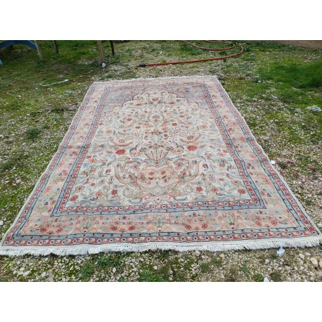 Tapis d'Orient Laine Noué Main " Pakistan "