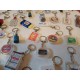 Lot de 52 Portes Clefs Publicitaire des Années 50