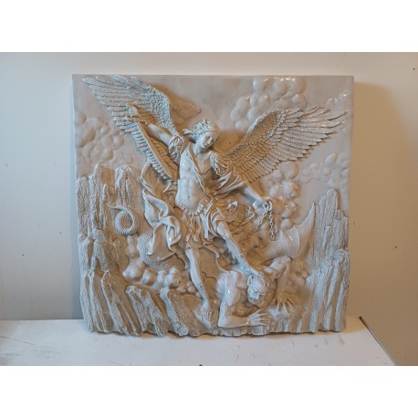 Bas Relief en résine " St Michel "