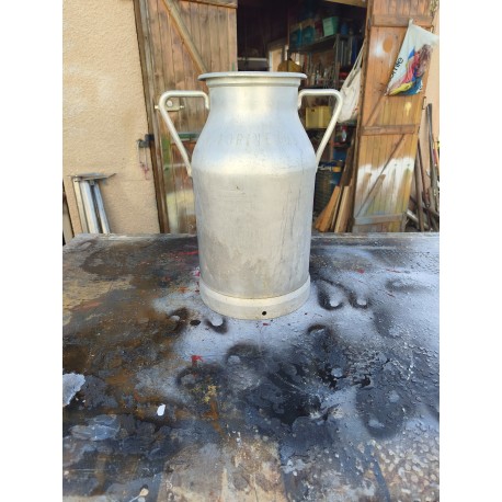 Bidon de Lait en Aluminium : Morineaud