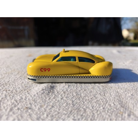 Voiture du 5 éme élément Luc Besson