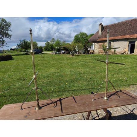 Paire d'étagéres en Bronze de Magasin 1900 Siegel Paris