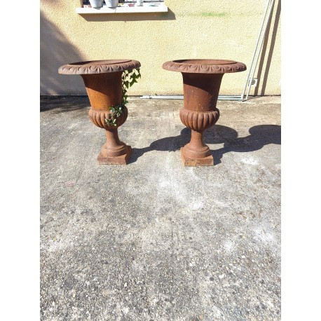 Paire de Vases en Fonte 19 éme Médicis
