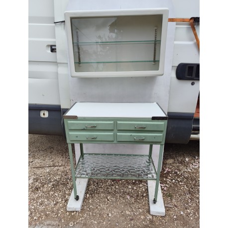 Meubles de dentiste Table et étagére