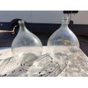 Lot de 2 Dames Jeannes en Verre ancien