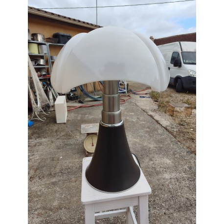 Lampe Pipistrello Grand Modèle - Gae Aulenti pour Martinelli Luce - Base Noire