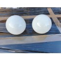 Paire de Tulipes Globe Verre Opalin Blanc des Années 60