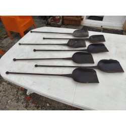 Lot de Pelles a Cheminée en Fer Forgé 19 éme